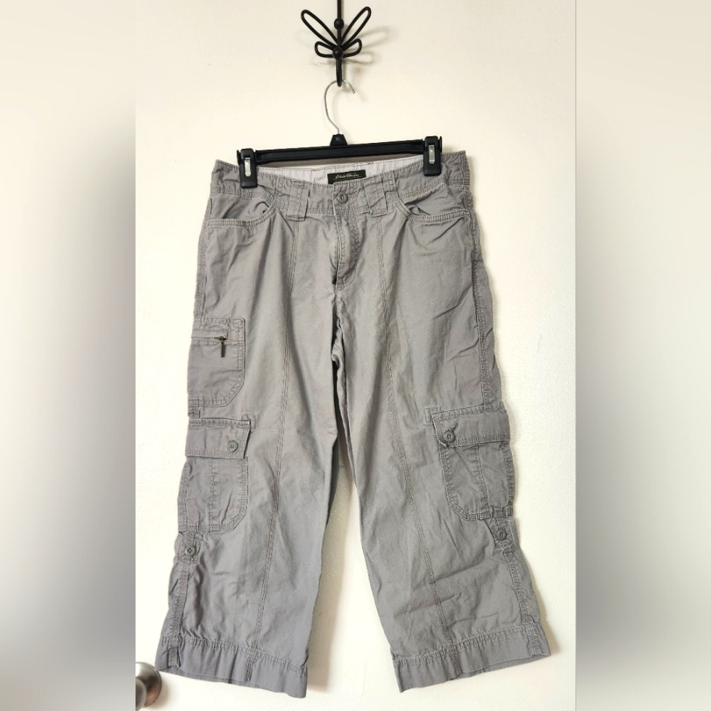 Eddie Bauer Grey Capris Size 6